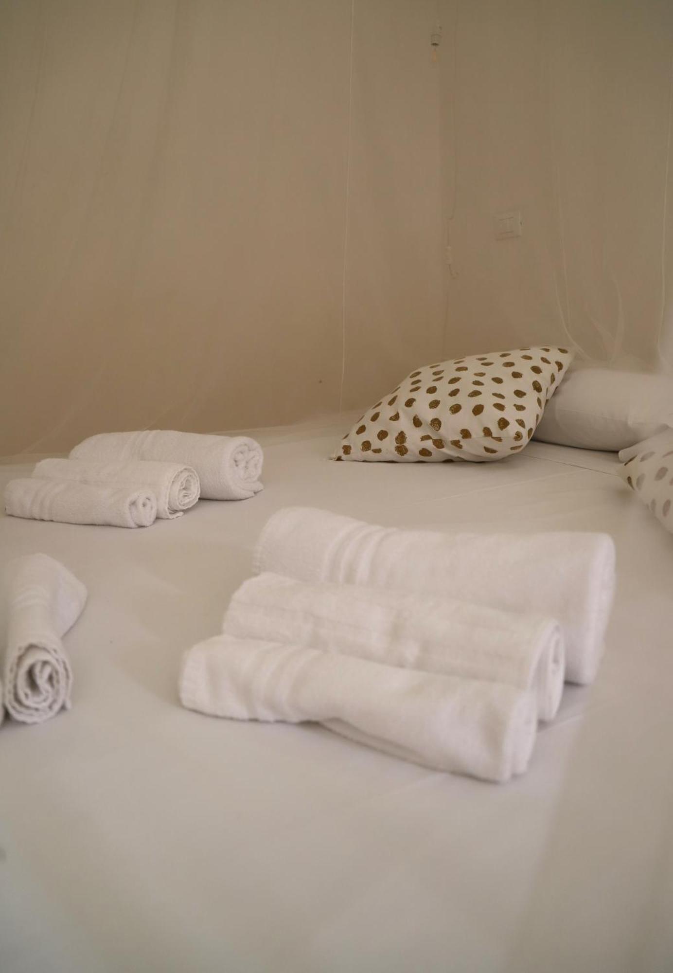 La Cicala Hotel Brolo Kültér fotó